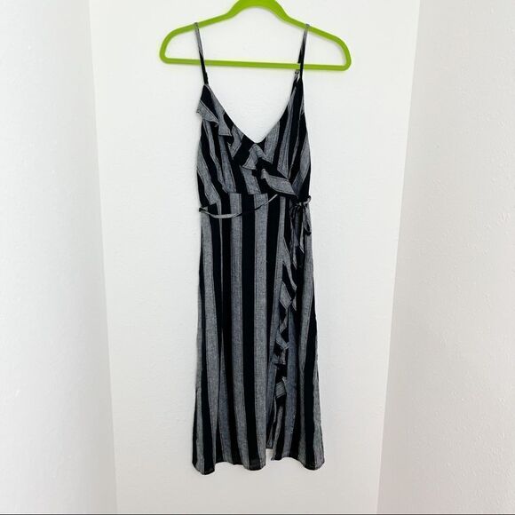 Rails Ariel Thompson Midi Dress - Picture 2 of 9